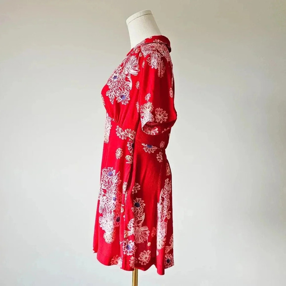 Free People Size XS Hawaiin printed v neck fit and Flare  viscose dress pocke… - Picture 4 of 11
